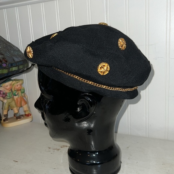 Vintage I. Magnin & co. Blue linen beret hat